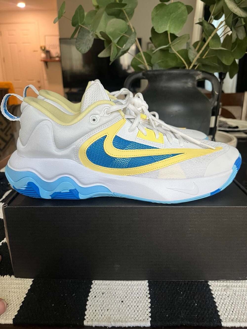 Buy Nike Giannis Immortality 3 EP 'White Light Photo Blue' - DZ7534 101
